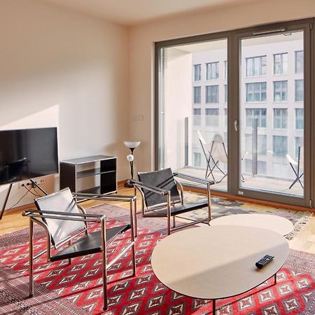 Prague Days - Designer Condo - Trendy Neighborhood المظهر الخارجي الصورة
